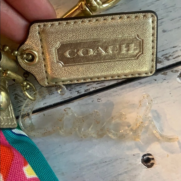 Authentic Coach multi color shoulder/ crossbody💕 - Picture 4 of 16